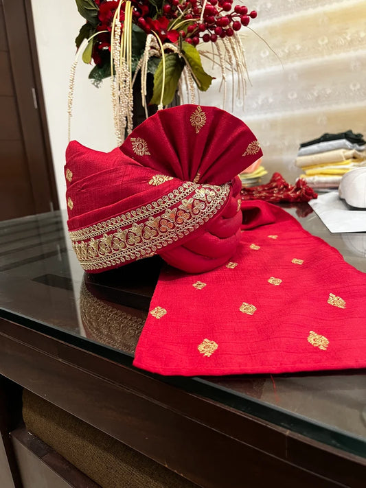 Red Kulla With Embroidery